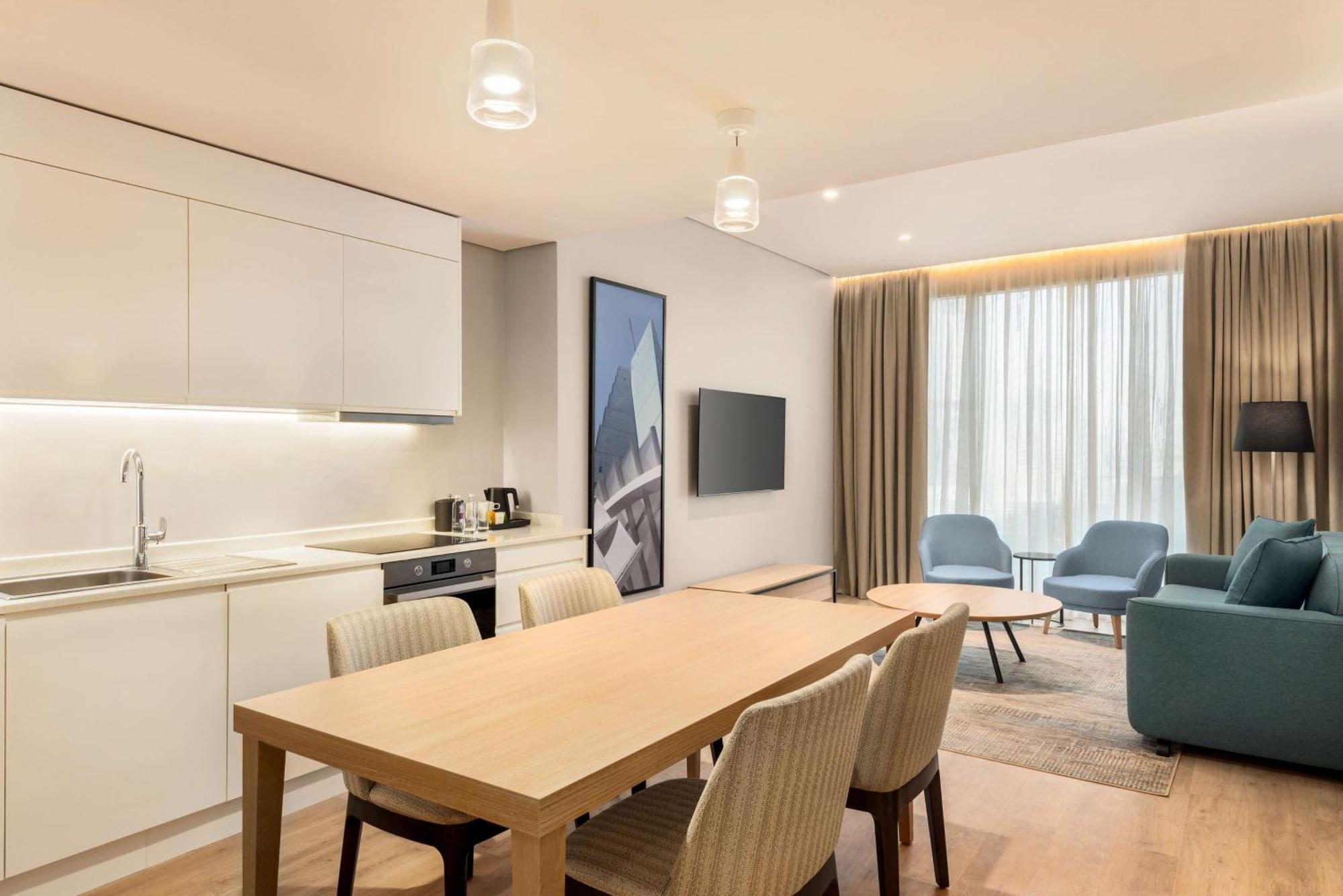Radisson Hotel & Residence Riyadh Olaya 外观 照片