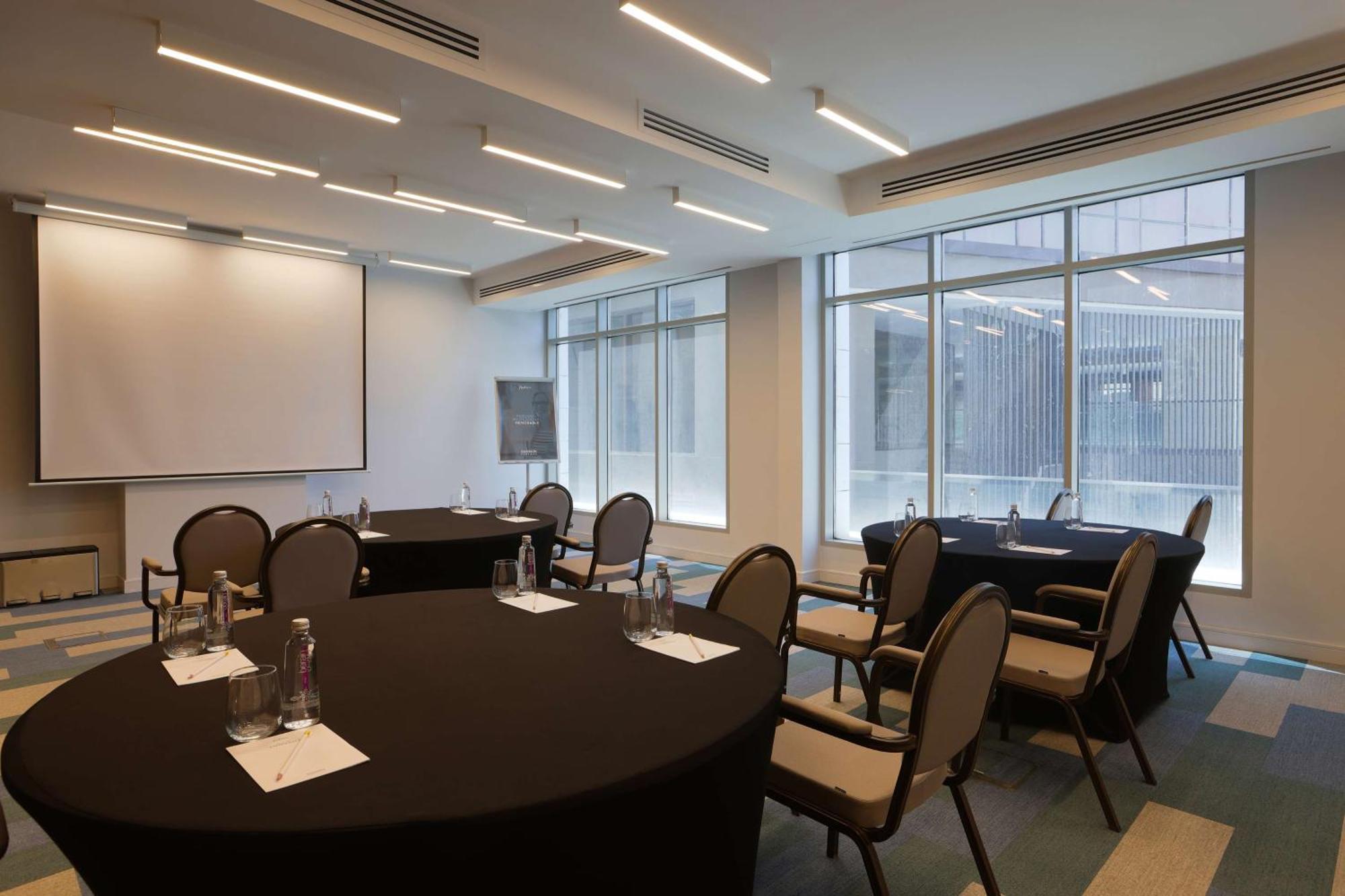 Radisson Hotel & Residence Riyadh Olaya 外观 照片