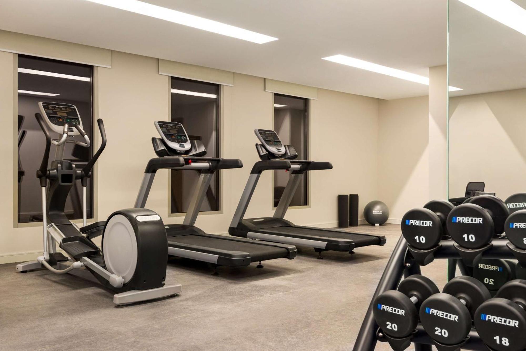 Radisson Hotel & Residence Riyadh Olaya 外观 照片