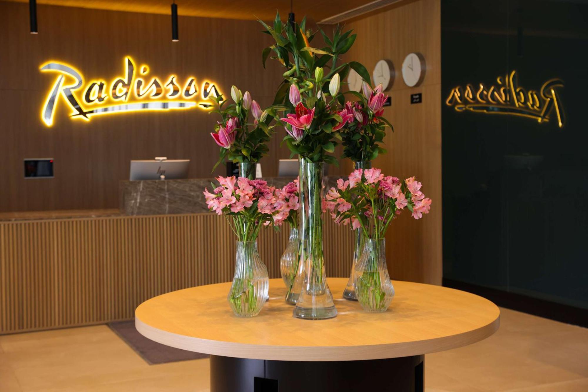 Radisson Hotel & Residence Riyadh Olaya 外观 照片