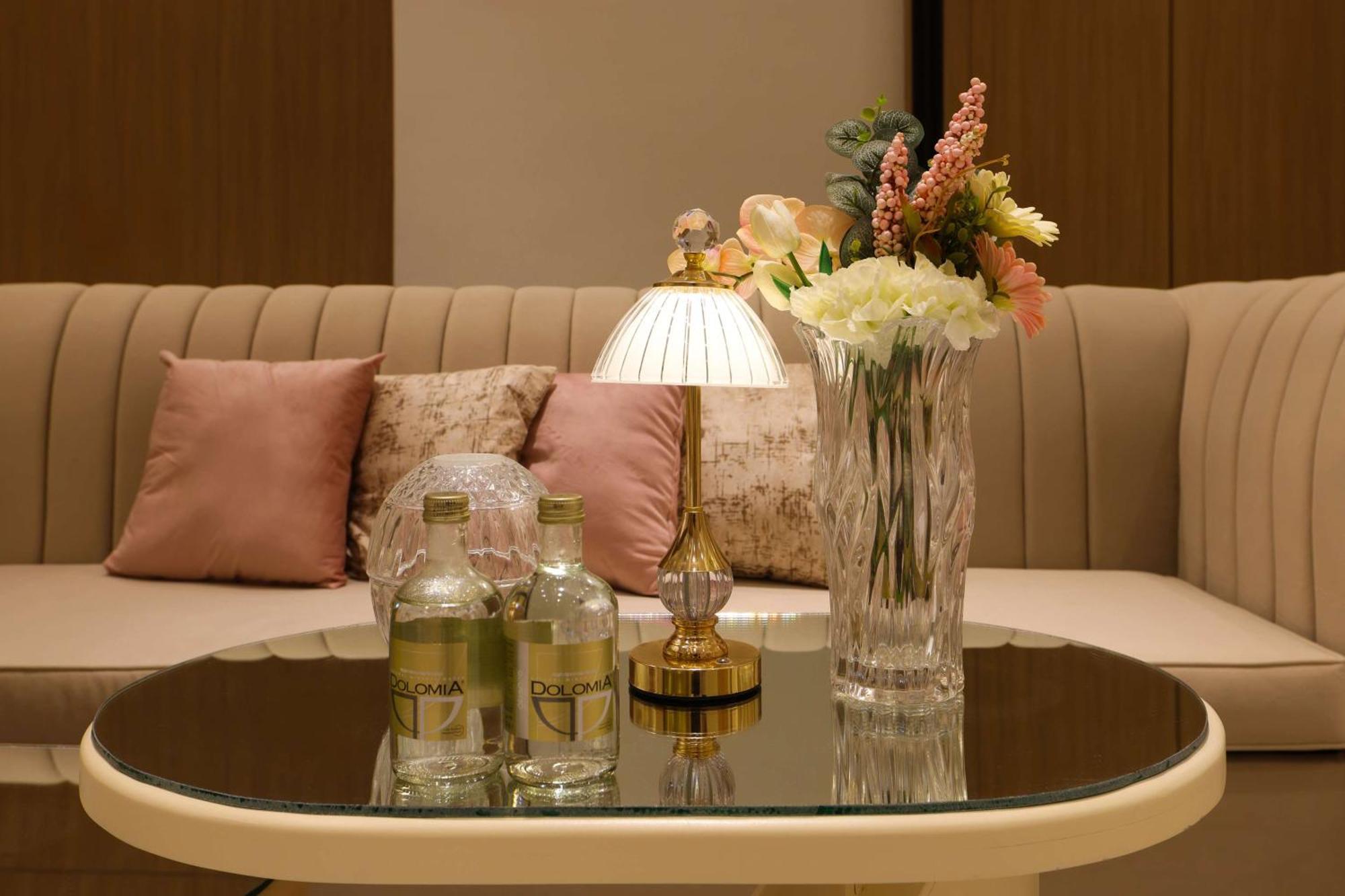 Radisson Hotel & Residence Riyadh Olaya 外观 照片