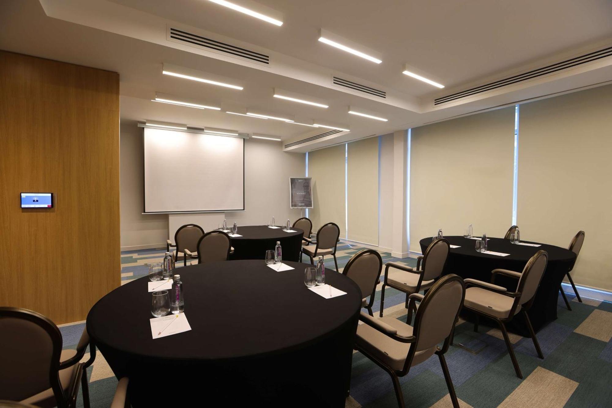 Radisson Hotel & Residence Riyadh Olaya 外观 照片